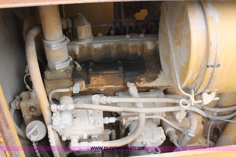 image for item F2945 1995 Caterpillar 140G articulated motor grader