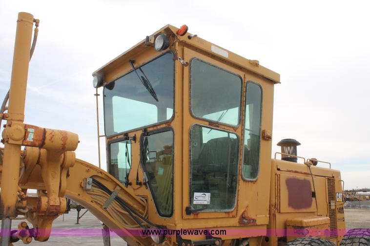 image for item F2945 1995 Caterpillar 140G articulated motor grader