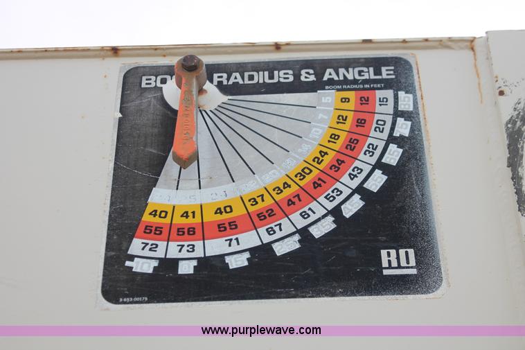 image for item F2952 1989 Ford L8000 crane truck