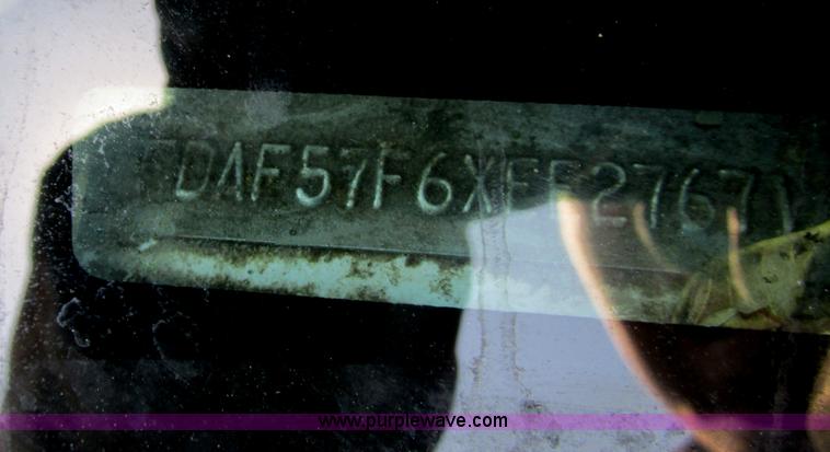 image for item F4405 1999 Ford F550 Super Duty bucket truck