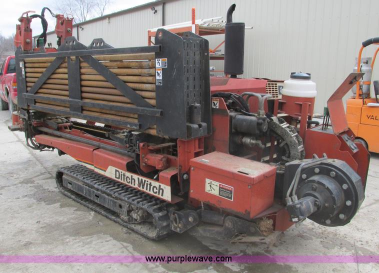 image for item F4419 2001 Ditch Witch JT1720 directional drill