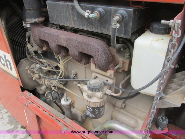 image for item F4419 2001 Ditch Witch JT1720 directional drill