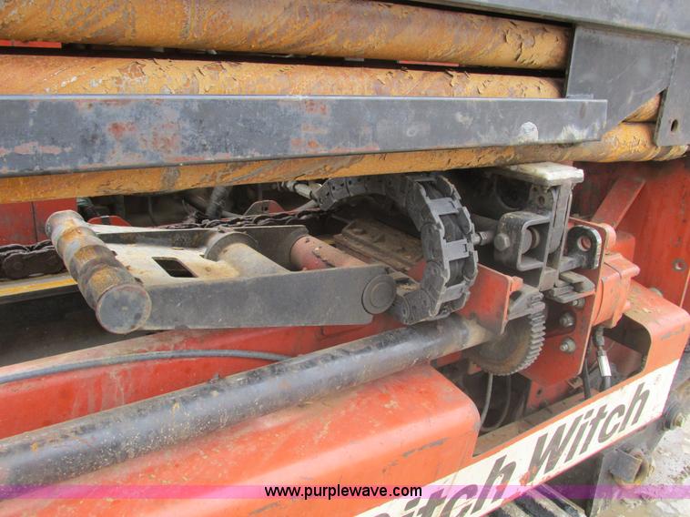 image for item F4419 2001 Ditch Witch JT1720 directional drill