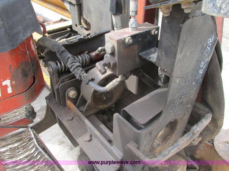 image for item F4419 2001 Ditch Witch JT1720 directional drill