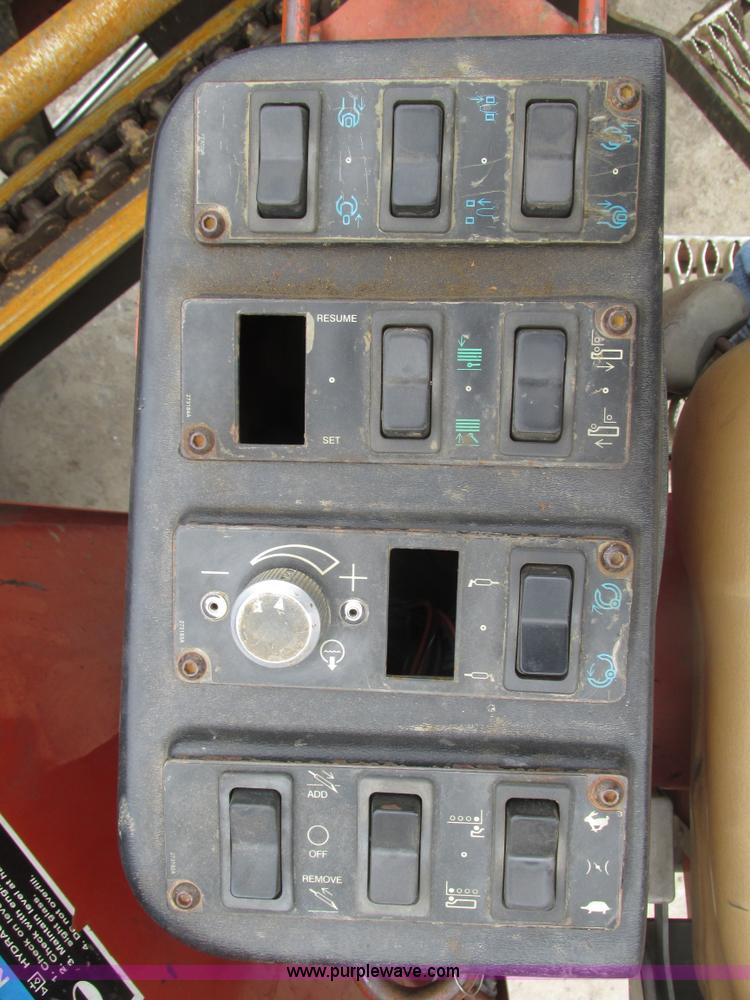 image for item F4419 2001 Ditch Witch JT1720 directional drill