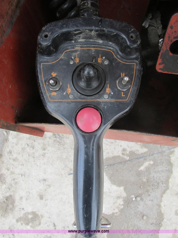 image for item F4419 2001 Ditch Witch JT1720 directional drill