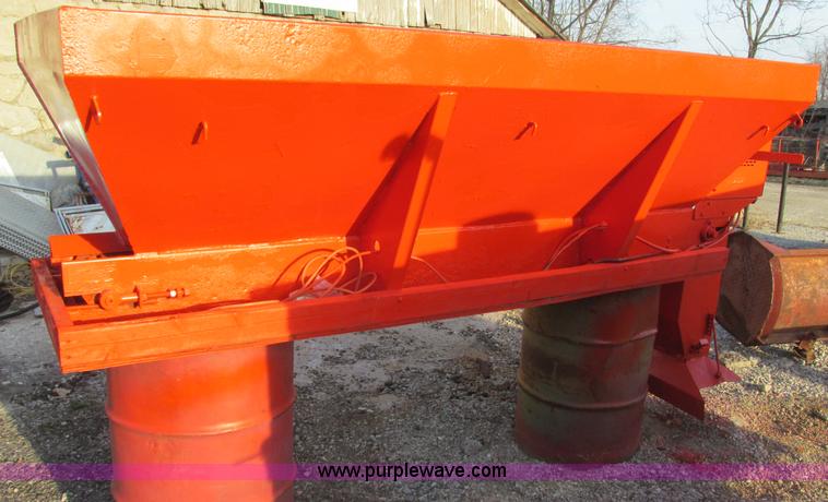 image for item F4423 Buyers salt spreader