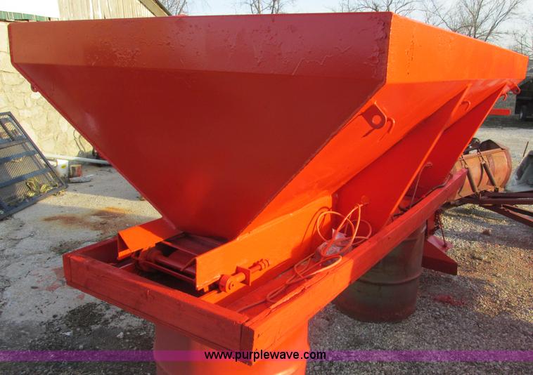 image for item F4423 Buyers salt spreader