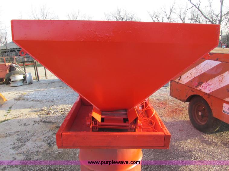 image for item F4423 Buyers salt spreader