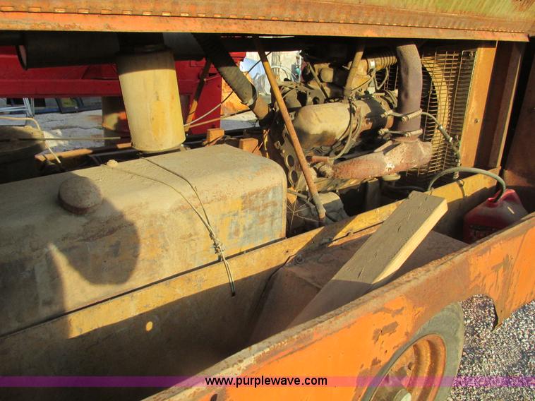 image for item F4424 Quiet Power air compressor