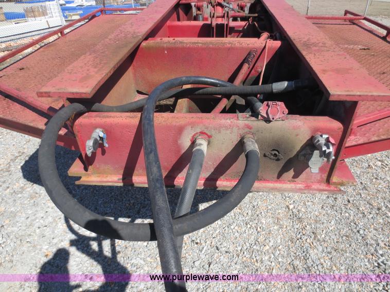 image for item F6592 1990 Etnyre 35' 50 ton detachable equipment trailer