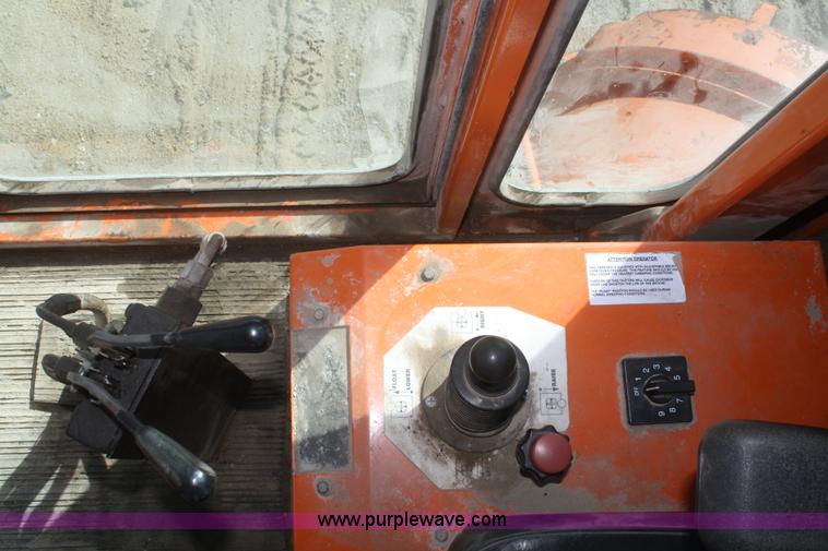 image for item G5001 2004 Broce RC350 broom