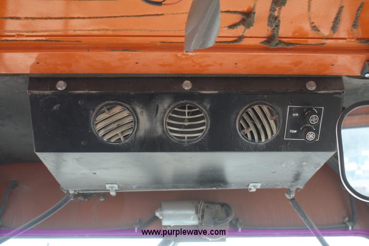 image for item G5001 2004 Broce RC350 broom