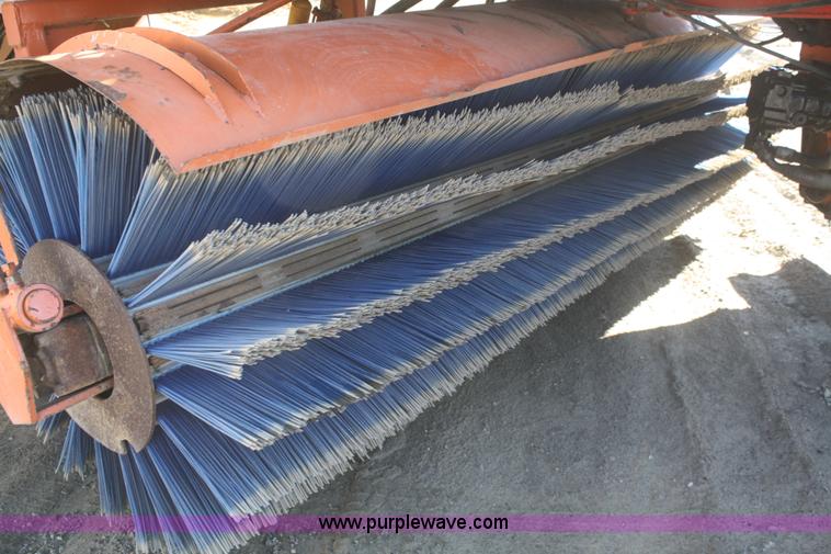 image for item G5001 2004 Broce RC350 broom