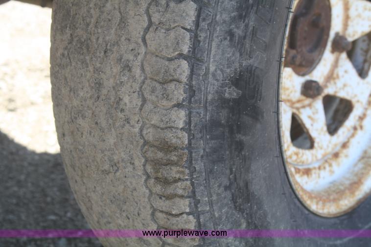 image for item G5001 2004 Broce RC350 broom