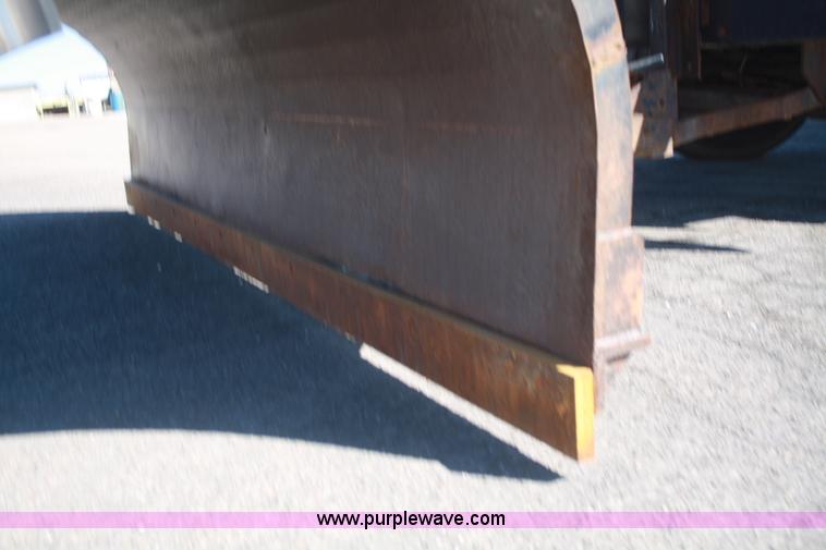 image for item G5002 2000 GMC C8500 dump truck