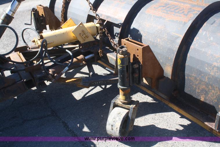 image for item G5002 2000 GMC C8500 dump truck