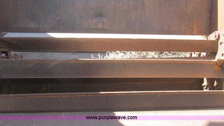 image for item G5663 1973 John Deere 860A paddle scraper