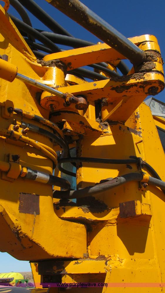 image for item G5663 1973 John Deere 860A paddle scraper