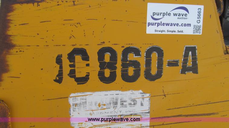 image for item G5663 1973 John Deere 860A paddle scraper