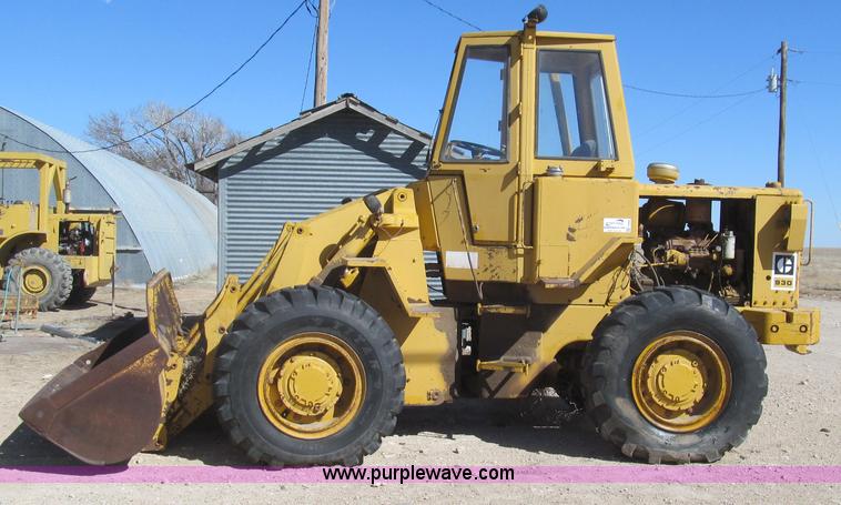 image for item G5668 1973 Caterpillar 930 wheel loader