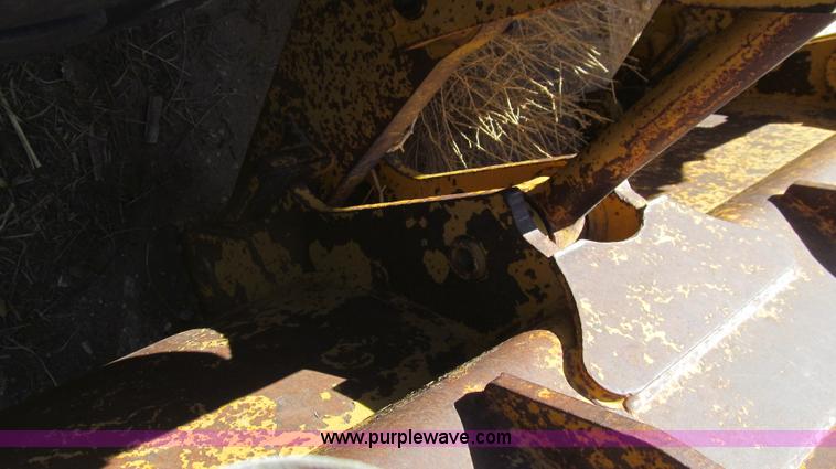 image for item G5668 1973 Caterpillar 930 wheel loader