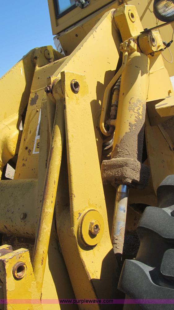 image for item G5668 1973 Caterpillar 930 wheel loader