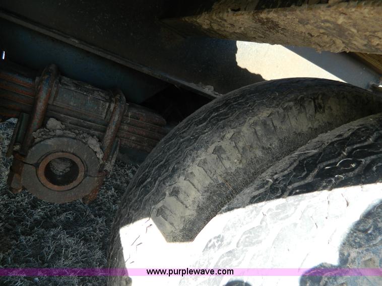 image for item G7792 1967 Lacrosse step deck trailer