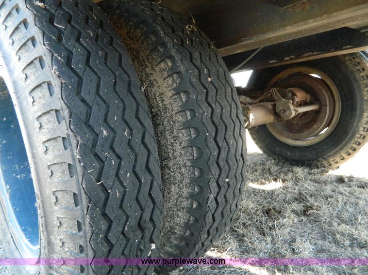 image for item G7792 1967 Lacrosse step deck trailer