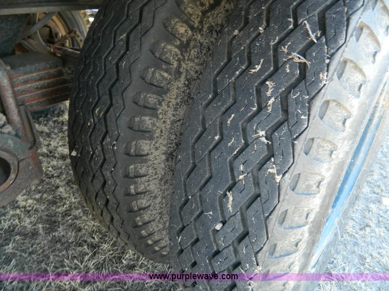 image for item G7792 1967 Lacrosse step deck trailer