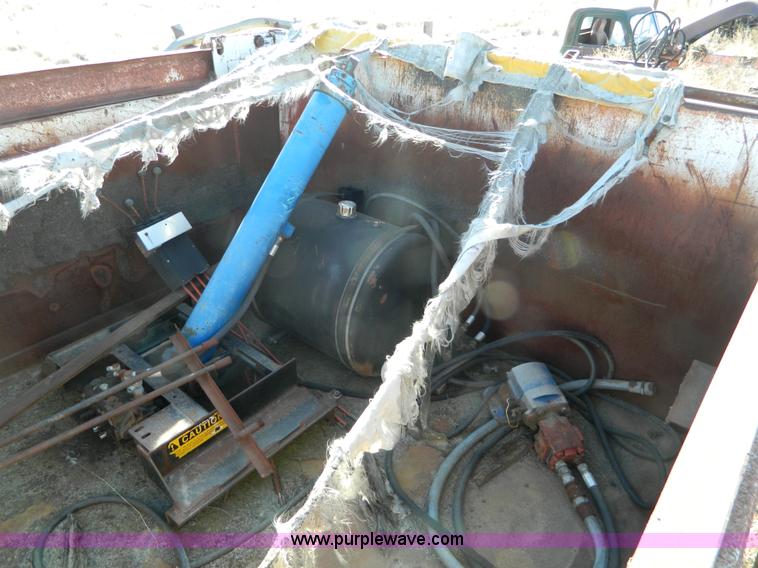 image for item G7794 Heil dump bed