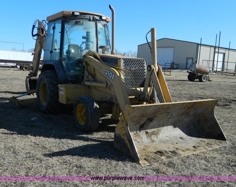 image for item G7796 1997 John Deere 310E backhoe