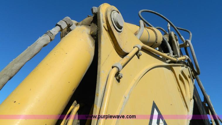 image for item G7796 1997 John Deere 310E backhoe
