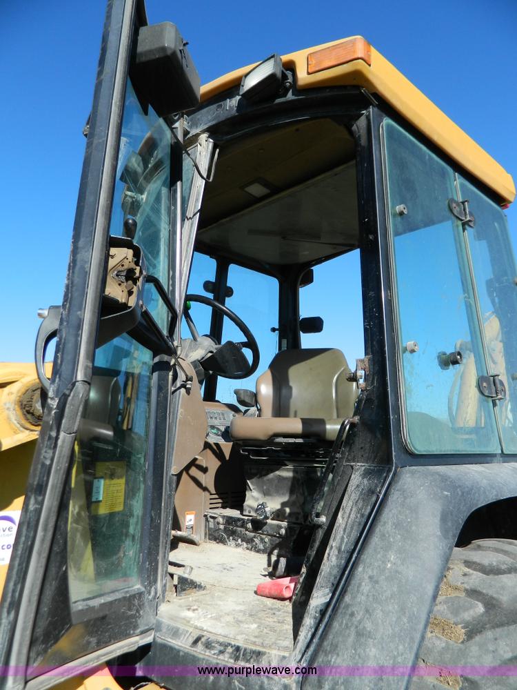 image for item G7796 1997 John Deere 310E backhoe