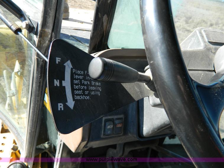 image for item G7796 1997 John Deere 310E backhoe