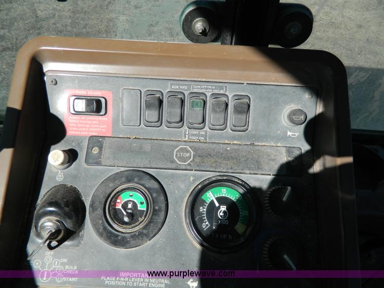 image for item G7796 1997 John Deere 310E backhoe