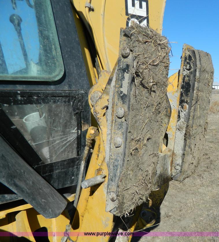 image for item G7796 1997 John Deere 310E backhoe