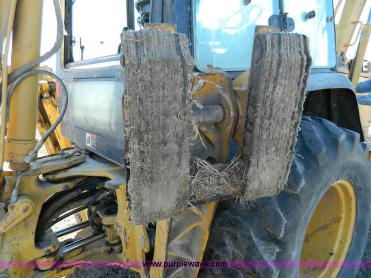 image for item G7796 1997 John Deere 310E backhoe