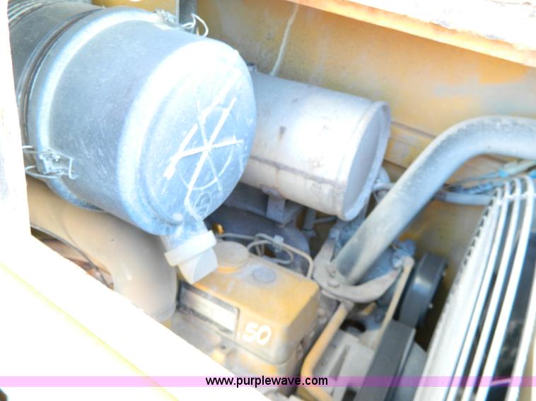 image for item G7796 1997 John Deere 310E backhoe