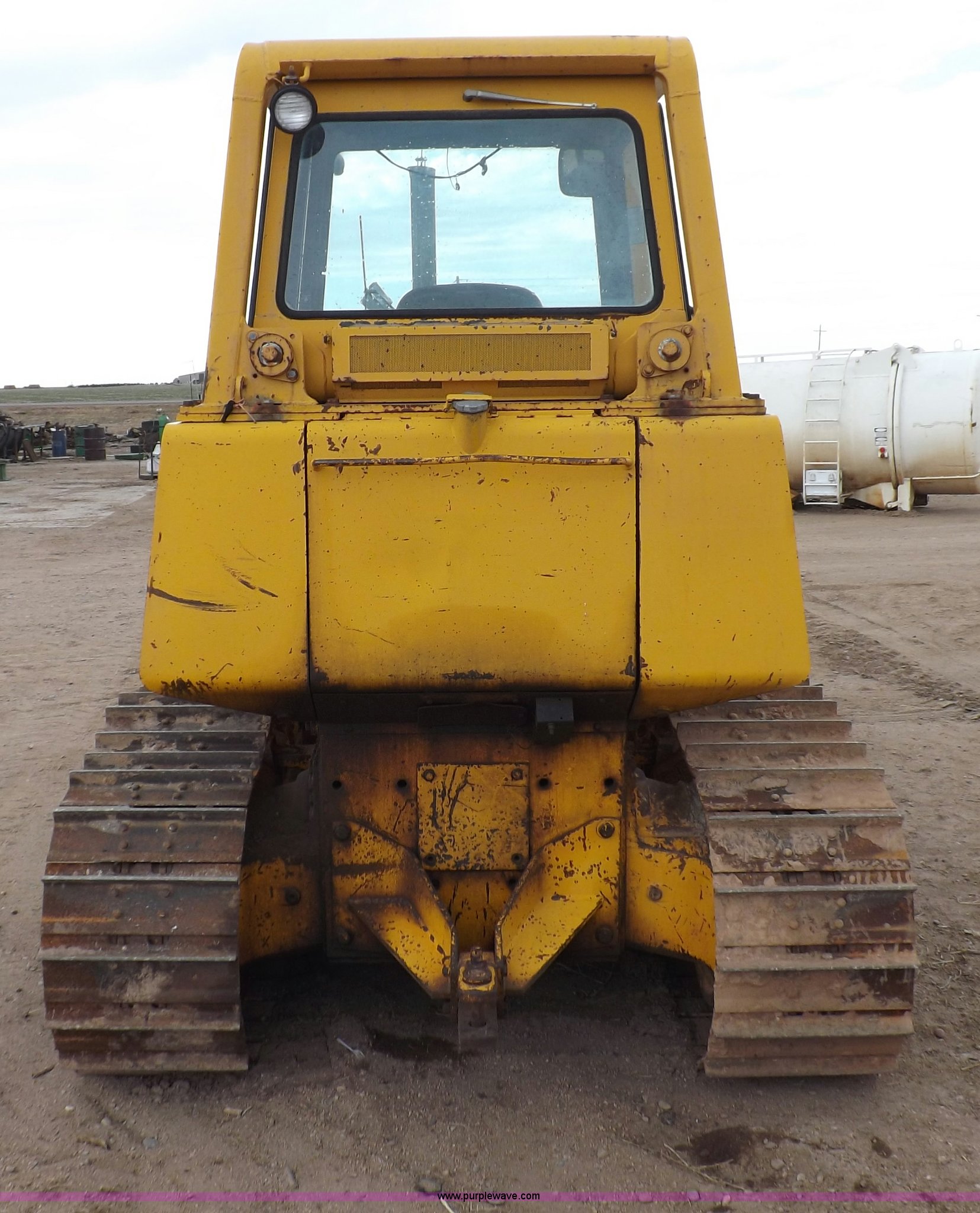 1984 John Deere 750 dozer in Sublette, KS Item F6458 sold Purple Wave