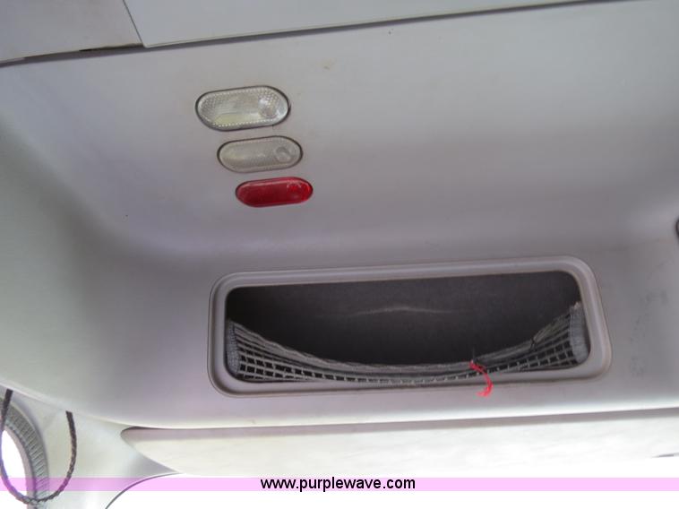 image for item B2494 1999 Freightliner C120 semi truck