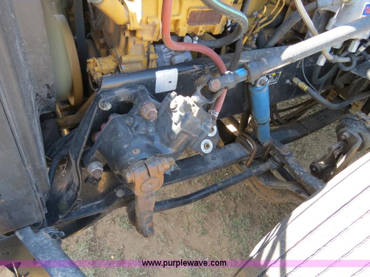 image for item B4663 2001 Peterbilt 387 semi truck