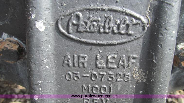 image for item E3814 1996 Peterbilt 379 semi truck