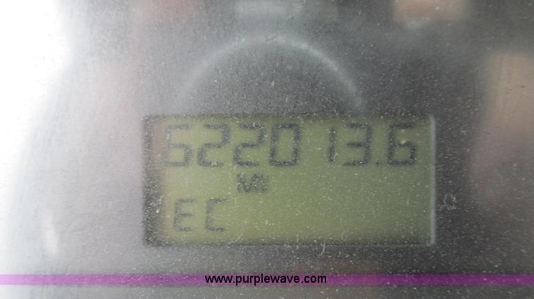 image for item E3824 2005 Freightliner CL120 semi truck