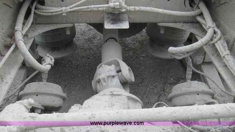 image for item E3826 2005 Freightliner CL120 semi truck