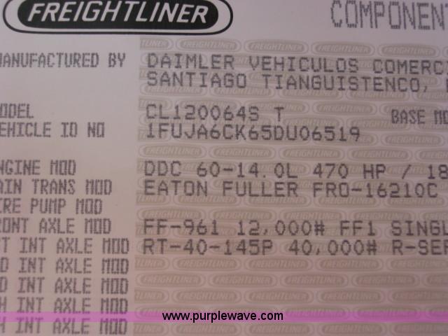 image for item E3827 2005 Freightliner CL120 semi truck
