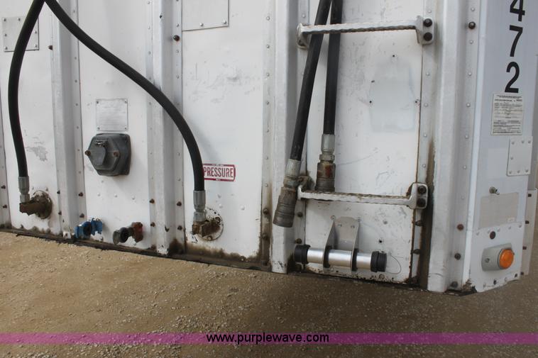 image for item E8468 1998 Imco 53' live bottom trailer