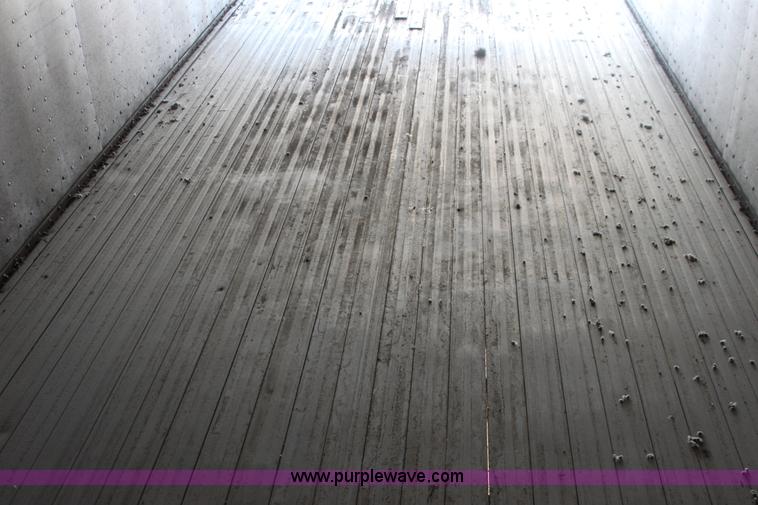 image for item E8468 1998 Imco 53' live bottom trailer