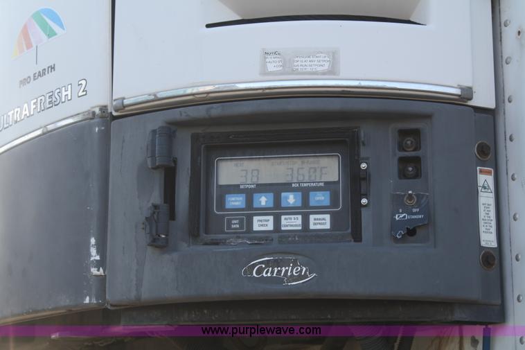 image for item F2572 1999 Wabash reefer trailer