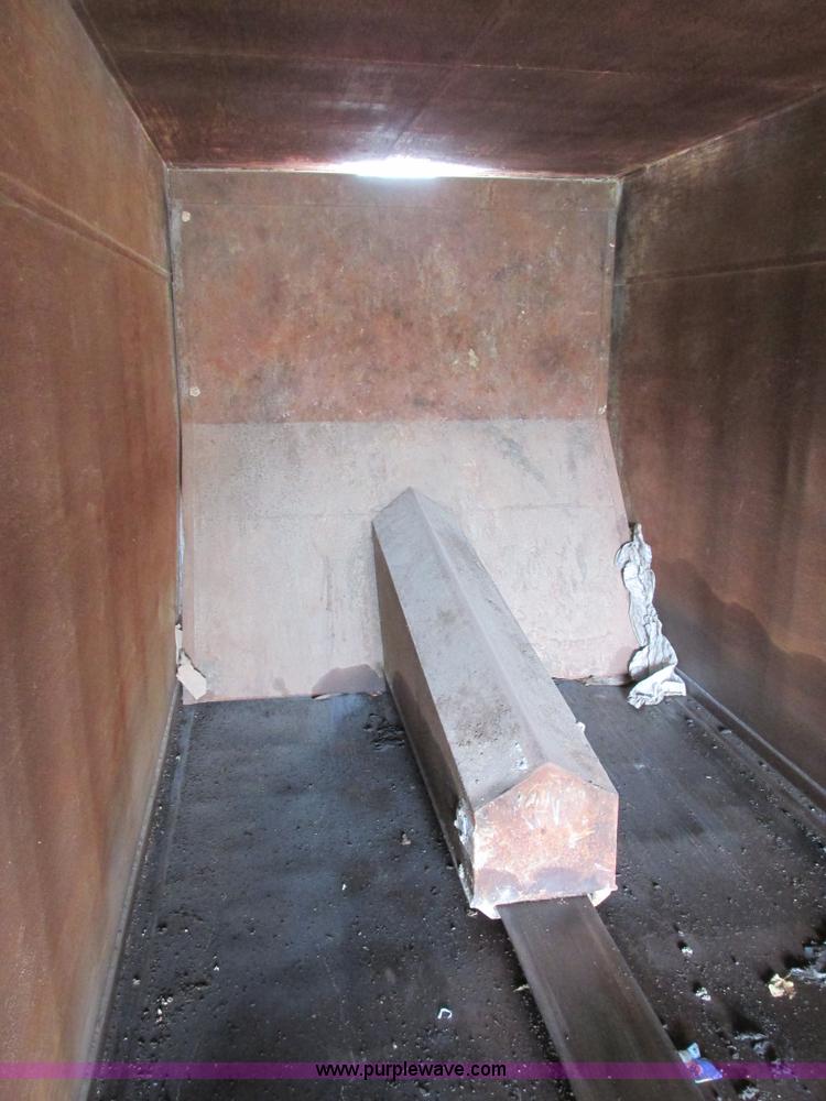 image for item F4428 1993 Clement 38' ejection trailer